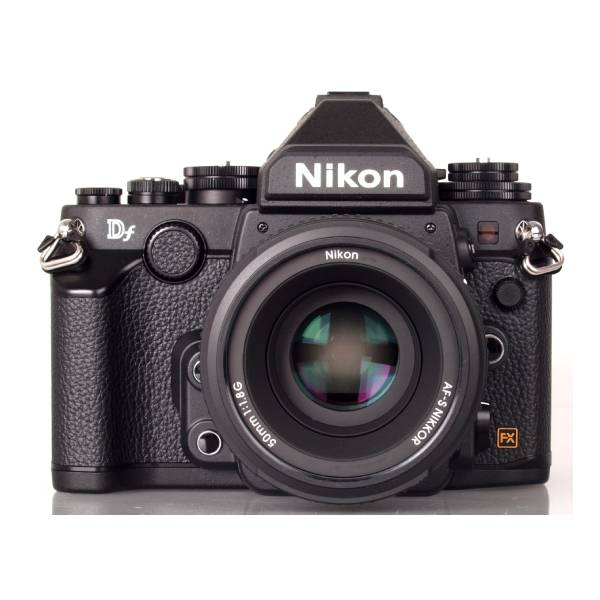 Nikon DF